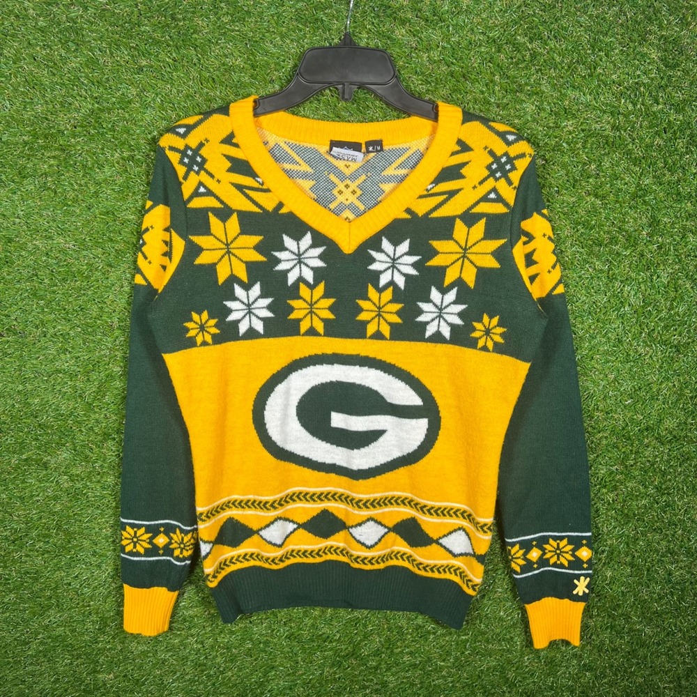 NFL Team Apparel Green Bay Packers Ugly Christmas Sweater V-Neck Mens Medium